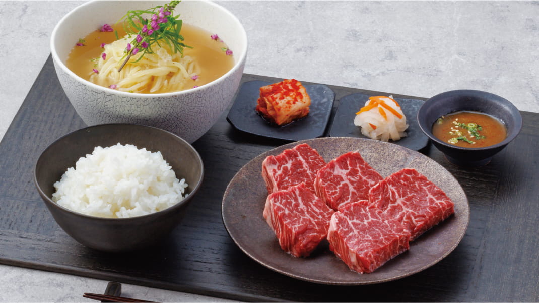 節の旨味を効かせた盛岡冷麺&ハラミ定食